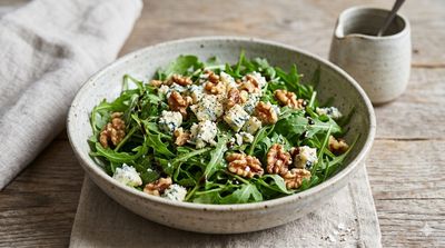 Stilton & Walnut Salad